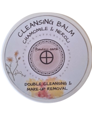 A nourishing cleansing balm infused with chamomile and neroli to gently melt away makeup and impurities. Perfect for double cleansing.